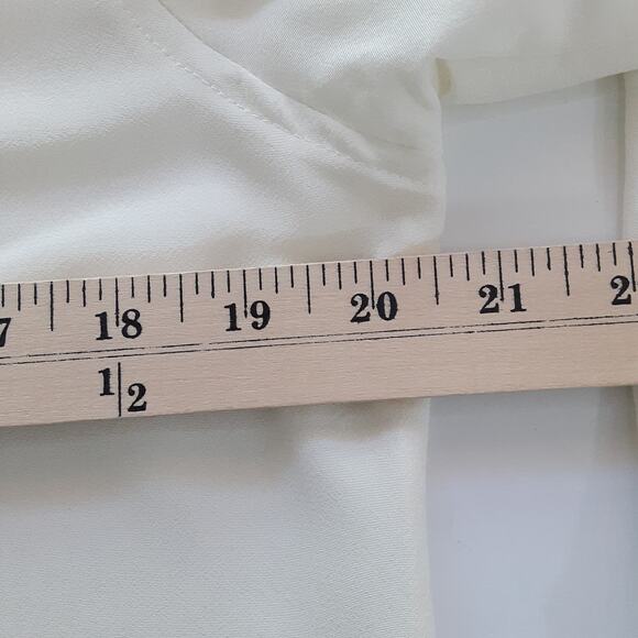 Vintage 1970s Collared Tuxedo Front Blouse Button Down Ivory Long Sleeve Size 12 - Picture 7 of 10